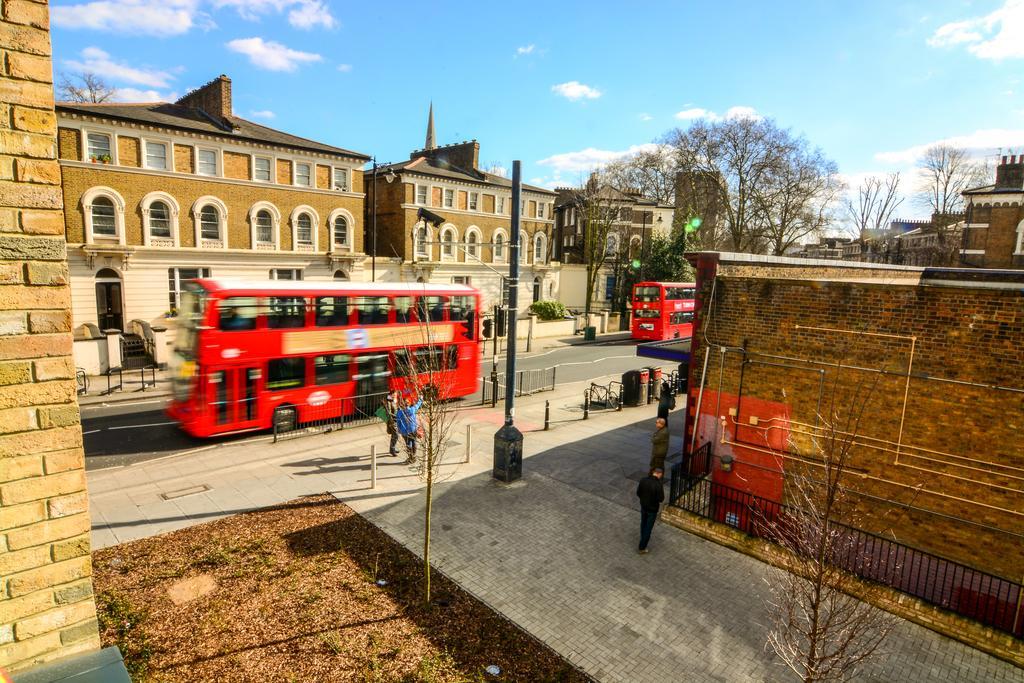 Apartment Wharf - Cambridge Av Londra Esterno foto
